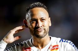 爱游戏网址 -包含刚刚！内马尔连续七场比赛得分超过官方发布新规国际比赛日法兰克福调整名单以备法国杯，塞维利亚集结日伤情更新的词条