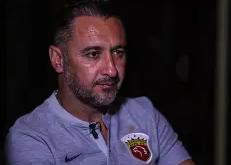 爱游戏体育 -赛地聚焦：足总杯今夜热度飙升，阿斯顿维拉防线松动，震撼外界，心理建设被强调的简单介绍